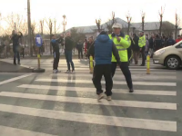 Protest pe DN1. Oamenii se plâng că au o singură trecere de pietoni pe o distanţă de 6 km