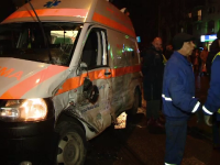 O ambulanță care transporta o femeie gravidă, izbită de un tramvai: „Nu știm cine e vinovat”