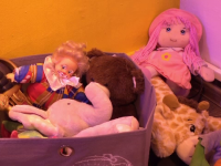 O sală specială pentru copiii care sunt audiați a fost amenajată la Tribunalul Arad. Cum arată