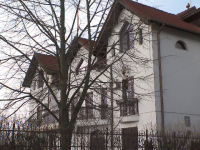 Cum arată casa de 365 de mp în care Mircea Beuran stă în arest la domiciliu