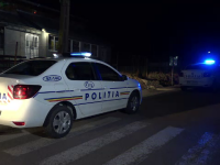 Doi bărbați, înjunghiați în apropierea unui bar, lângă Botoșani