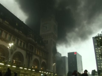 Incendiu de proporții într-o gară din Paris, provocat de protestatari. Ce nemulțumiri au