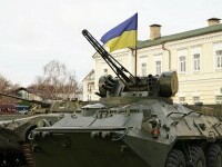 Germania: Ucraina va primi ”în zilele următoare” armament greu, inclusiv tancuri şi blindate, din ţări din Europa de Est