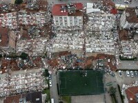 GALERIE FOTO. Imaginile dezastrului, după cutremurele din Turcia. Clădiri rase de pe fața Pământului, oameni sub dărâmături