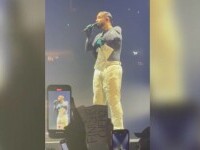Gest incredibil făcut de Drake la în timpul concertului din Nashville. A oprit spectacolul pentru o fană