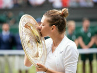 Simona Halep împlineşte 34 de ani. 24 de turnee câștigate și o carieră impresionantă aproape de final. GALERIE FOTO