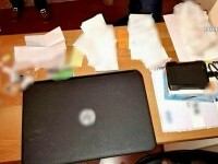 Percheziții în Bacău și Satu Mare: Mai mulți români au clonat carduri pe care le-au folosit la benzinării din Franţa. FOTO