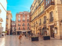 Un oraș turistic din Spania va închide restaurantele și cluburile mai devreme din cauza numărului prea mare de turişti