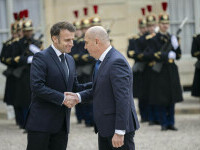 Ilie Bolojan și Emmanuel Macron la Paris