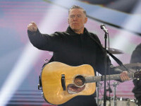 Bryan Adams va concerta în București, în data de 30 Aprilie, la Sala Palatului