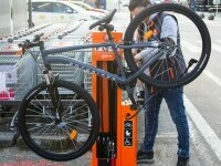 (P) Ceetrus investește în stații gratuite de reparații pentru biciclete în 12 orașe, în centrele Auchan și Aushopping