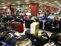 Furtul din bagaje, tot mai tentant pentru angajatii companiilor aeriene care au curse la noi