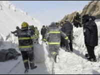 Peste 1400 de pasageri ai unui tren din China, captivi printre nameti!