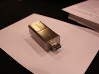 FOTO. Premiera mondiala la CES. A fost lansat stick-ul USB cu o capacitate de 1 Terabyte