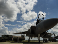 avion F-15 Eagle la baza de la Campia Turzii