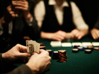 jucatori de carti la cazinou