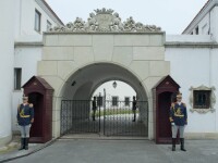 Guvernul a dat aviz negativ pe noul statut al Casei Regale. Solicitarea ”ciudată” pentru Palatul Elisabeta