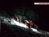 Turistul surprins de avalanţă în Bucegi, căutat în continuare