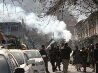 O ambulanță, folosită pentru atentatul din Kabul. 95 persoane au murit, 158 sunt rănite