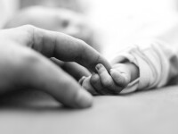 Poveste șocantă în Polonia. Un bebeluș a murit după ce s-a născut cu alcoolemie de 3,2