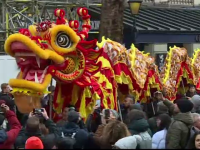 Noul An Lunar chinezesc, sărbătorit în stradă la Londra și Madrid