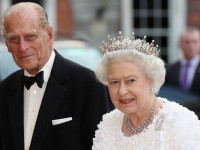 Regina Elisabeta a II-a şi prinţul Philip au primit vaccinul anti-COVID-19