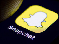 Snapchat se alătură platformelor care iau măsuri împotriva lui Trump și îi blochează permanent contul