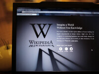 Wikipedia, celebra enciclopedie online gratuită, împlinește 20 de ani. ”Un mic miracol” în epoca giganților pro-profit