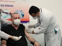 Recep Erdogan s-a vaccinat împotriva Covid-19 în direct la televiziune. Ce vaccin a primit