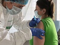 Un sondaj IRES arată percepția schimbată a românilor asupra vaccinului anti-COVID. Patru din zece se imunizează sigur