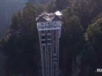 VIDEO cu cel mai înalt lift din lume în aer liber. Filmul Avatar s-a inspirat de aici