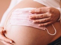 Nou apel disperat către gravide. De ce este foarte important să se vaccineze