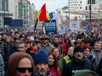 Manifestaţie la Bruxelles împotriva măsurilor sanitare, cu cel puțin 5.000 de persoane. FOTO&VIDEO