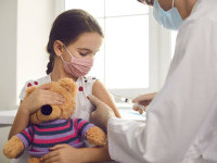 Începe vaccinarea copiilor între 5 şi 11 ani. Medic: Iresponsabilitatea adulților a dus la vaccinarea copiilor