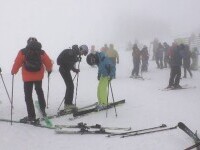 După două săptămâni cu pârtii pline de noroi, sâmbătă a fost sărbătoare în stațiunile de schi