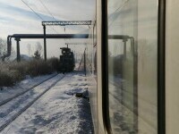 Un tren Deva-București Nord a fost blocat la Petroșani. Circulația a fost reluată
