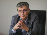 Ministrul Virgil Popescu anunță modernizarea rețelei electrice cu bani europeni. Primim 1,1 miliarde de lei