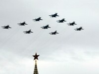 Rusia continuă să transfere avioane de luptă în Belarus. SUA promite o ripostă 