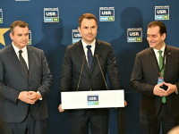 Eugen Tomac (stg.), presedintele PMP, Catalin Drula (ctr.), presedintele USR si Ludovic Orban (dr.)
