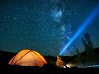 (P) Camping de iarnă: cum să-l organizezi și ce să nu lipsească din echipamentul tău