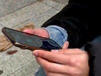 Aproape un sfert dintre elevii de gimnaziu și liceu petrec mai mult de 5 ore pe TikTok. „Avem nevoie de diferite informații”