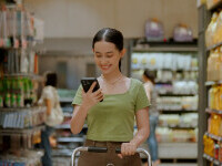 Cum ar putea agenții AI face cumpărături și rezervări în locul oamenilor. Giganții plăților pregătesc „viitorul comerțului”