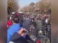 Proteste violente în Iran, față de scumpiri. Trei persoane au murit în ciocnirile cu forțele de ordine
