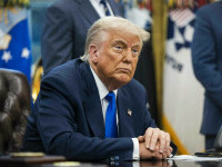 Trump ia zilnic un medicament folosit de toată lumea, dar într-o doză de 4 ori mai mare decât i-a fost prescris