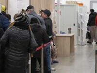 „Tradiționalele” cozi de început de an, la direcțiile de taxe și impozite: „Deocamdată, vreau să aflu ce am de plătit”