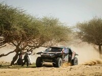 Dacia se află pe primul loc în legendarul Raliu Dakar, pentru prima oară în istorie | VIDEO