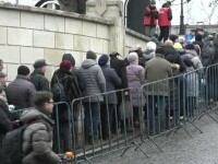 Boboteaza la Iași: Peste o mie de credincioși au participat la slujba din curtea Catedralei Mitropolitane