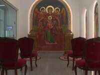 O capelă a fost amenajată în aeroportul din Craiova. „E un mod de liniștire. Sunt sfinți olteni”