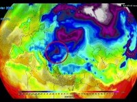 „Polii frigului” în România. Temperaturile au scăzut până la -20,7 grade. De ce e mai frig în Vest decât în Est