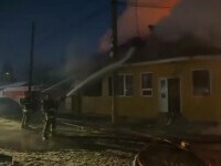 Două persoane care au suferit arsuri, duse de urgență la spital în urma unui incendiu produs la o casă din București. VIDEO